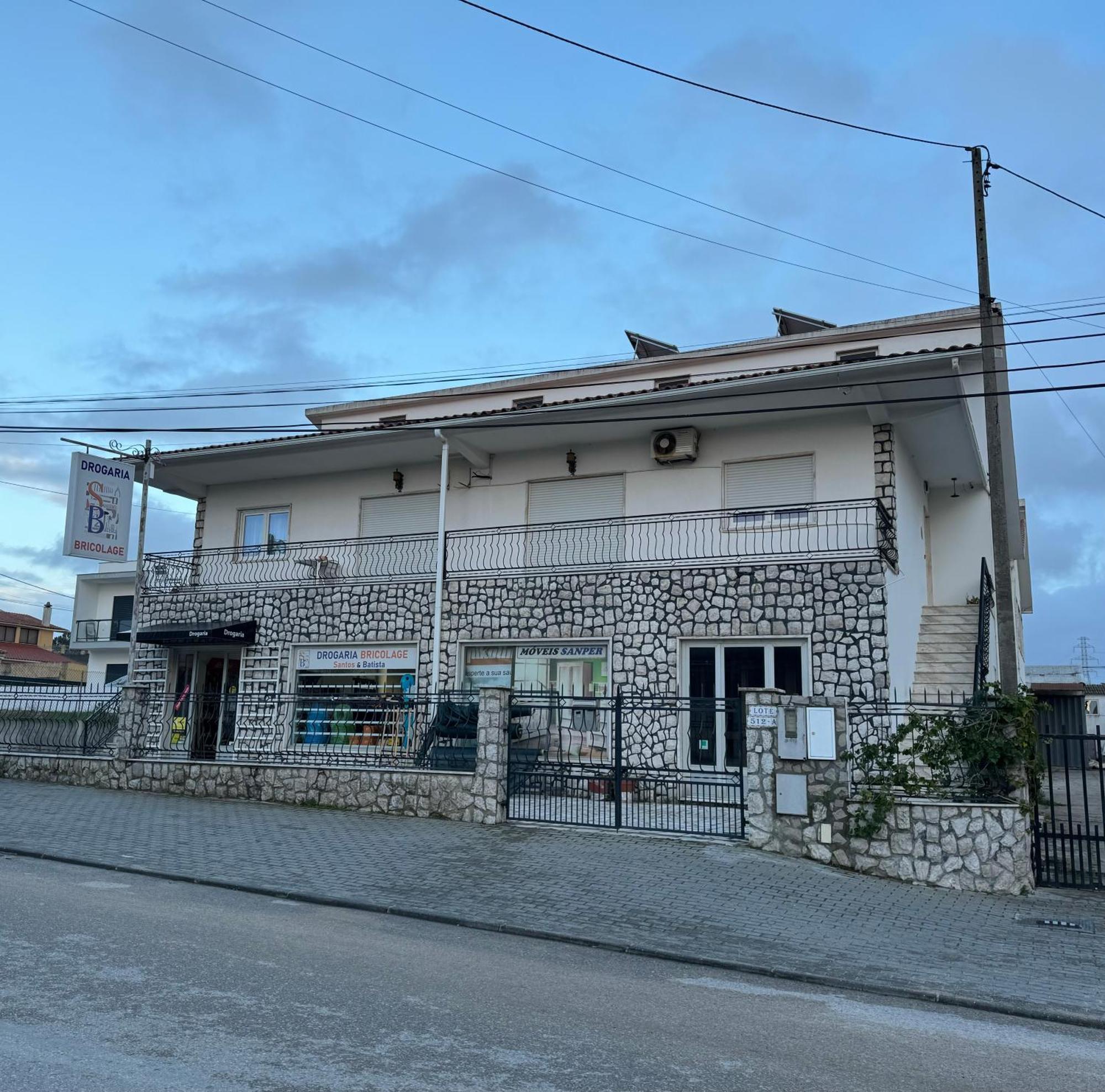 Alojamento Das Laranjeiras Fernao Ferro Exteriér fotografie